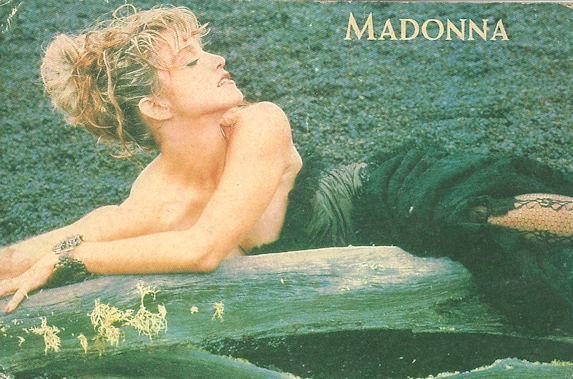 Kartpostal 2003 Madonna